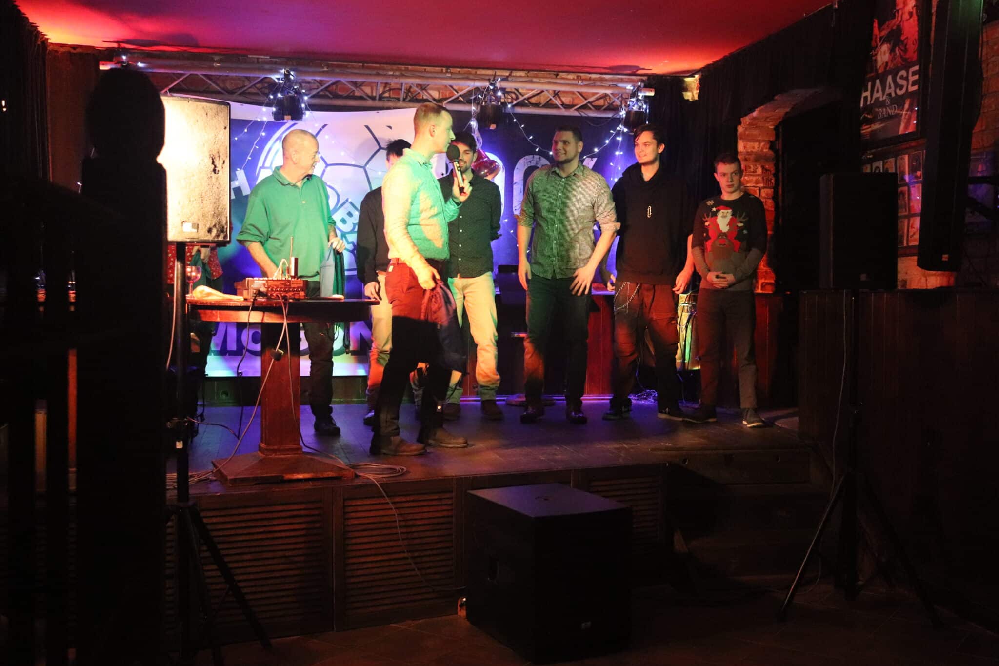 Endlich wieder Weihnachtsfeier im UnterRock! Abteilung Handball SG